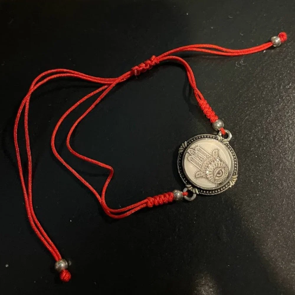 Evil Eye/Hand of Fatima - Handmade Braided Red String Bracelet - Adjustable Size - Picture 3 of 9